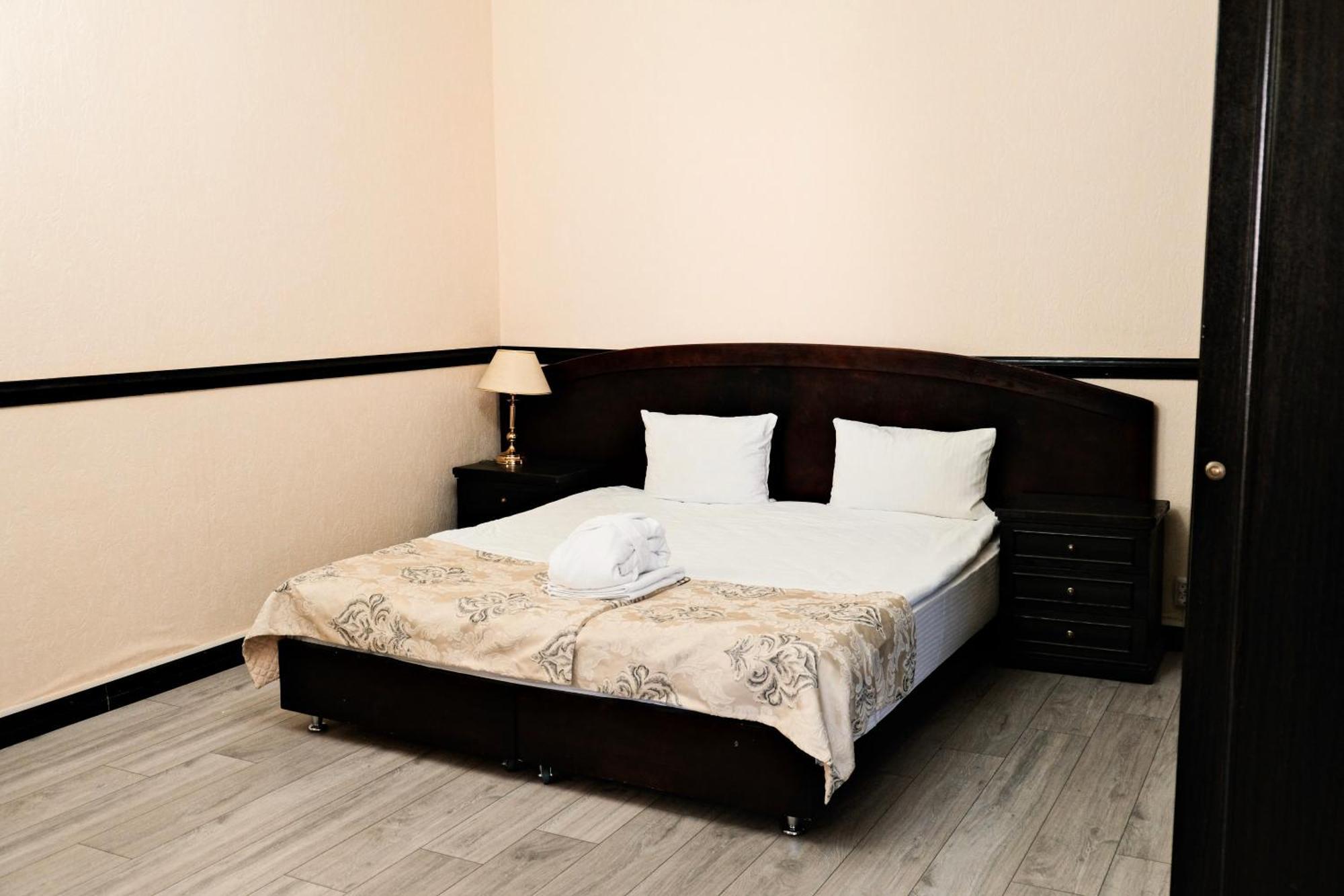 Belon Life Hotel Astana Extérieur photo
