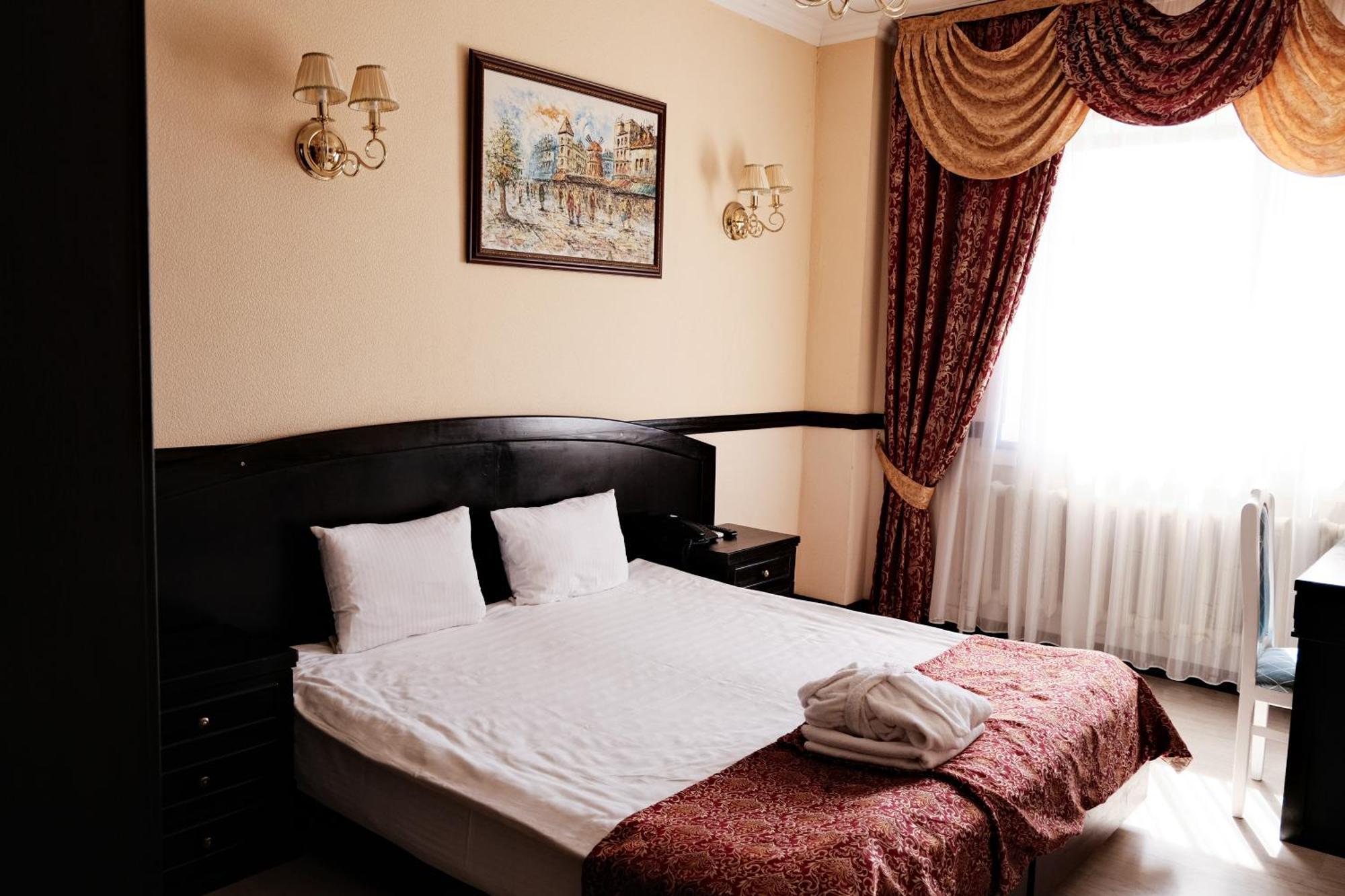 Belon Life Hotel Astana Extérieur photo