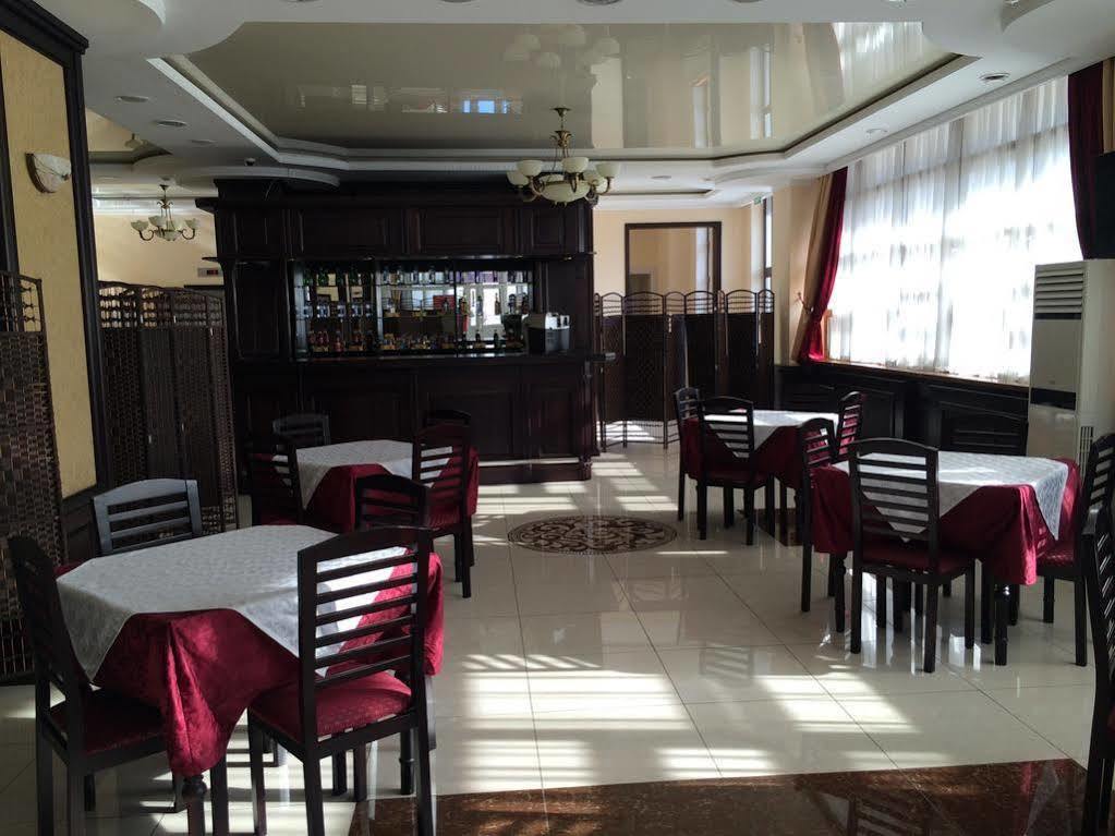 Belon Life Hotel Astana Extérieur photo